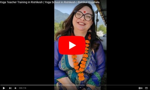 formación de profesores de yoga en rishikesh