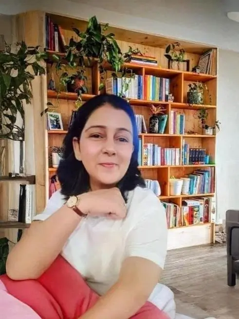 Saloney Sharma – Vedic Astrology Instructor